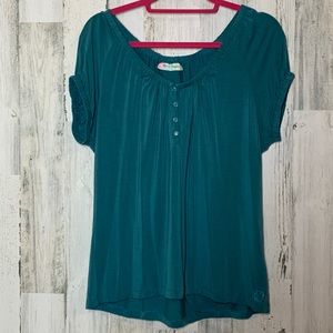 Carve Designs Soft Teal Short Sleeve Top